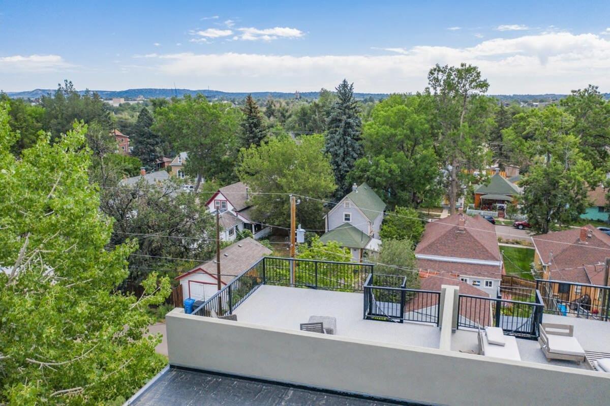 4Bd Home W Rooftop Patio Fire Pit & Mountain Views Colorado Springs Eksteriør bilde