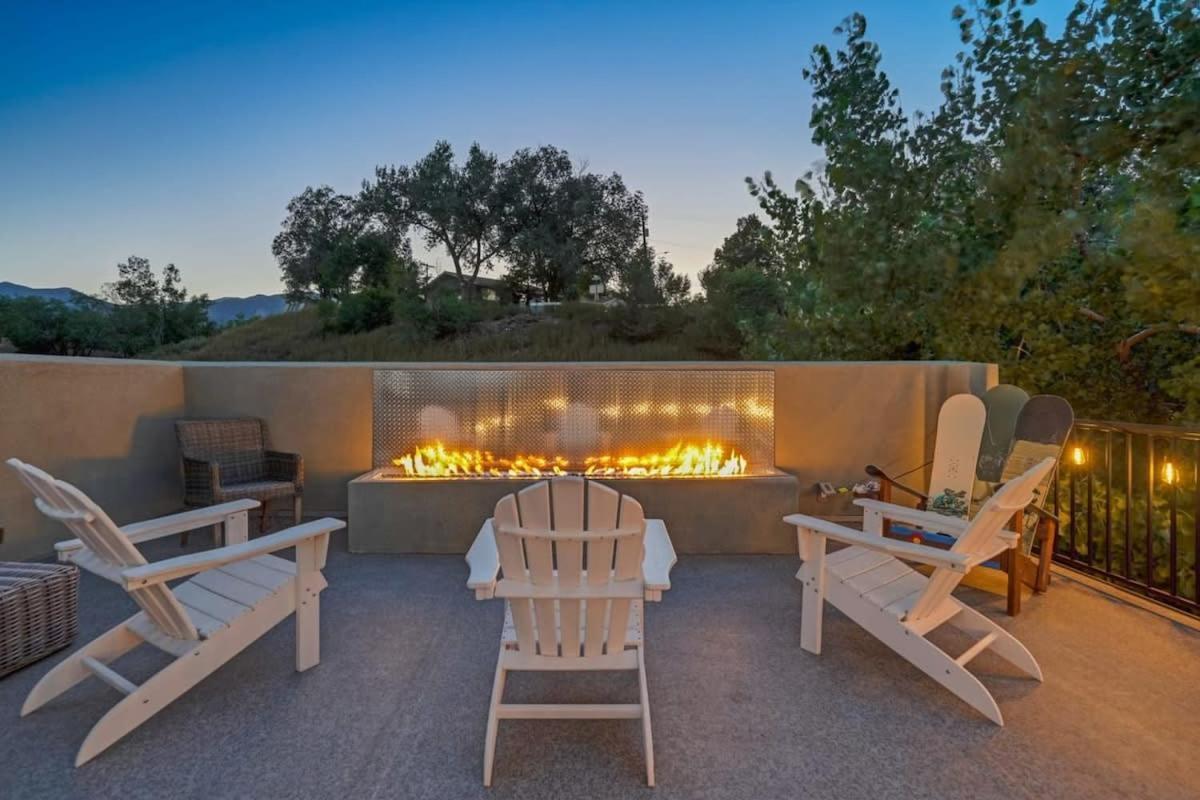 4Bd Home W Rooftop Patio Fire Pit & Mountain Views Colorado Springs Eksteriør bilde